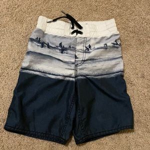 Old Navy Boys Swim Trunks size S 6-7